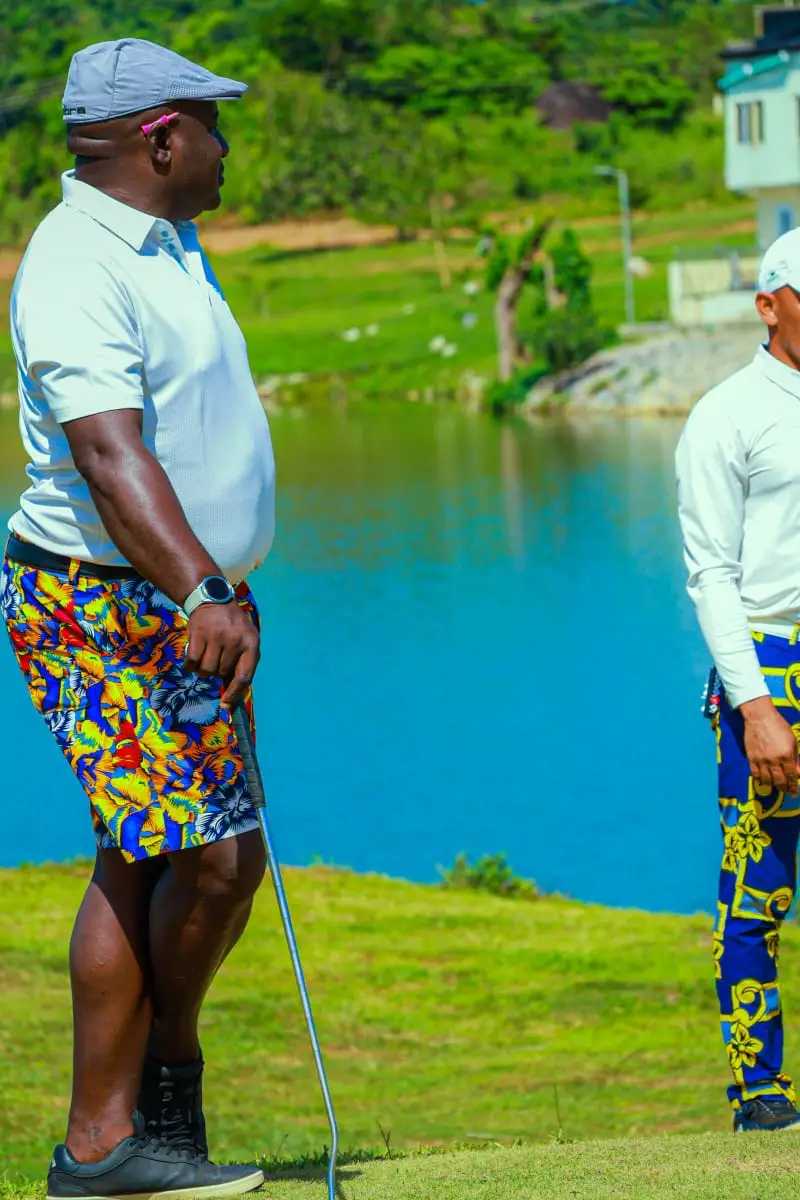 Nibanola Golfer 8