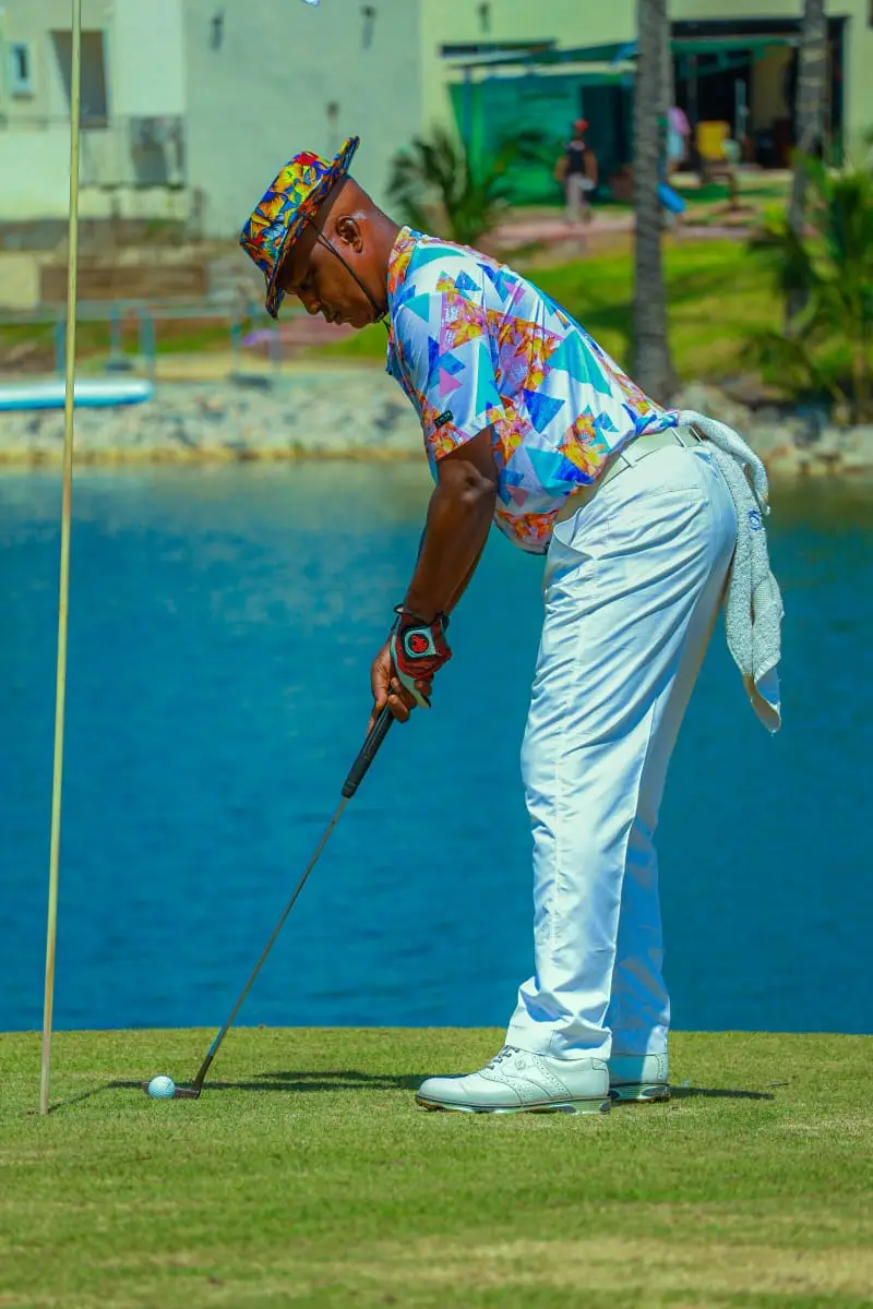 Nibanola Golfer 7
